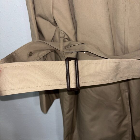 Men's Tan Trench Coat - Picture 3 of 15